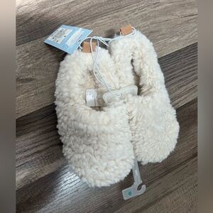 Cat and Jack Sherpa Slip Ons Toddler Size 9
